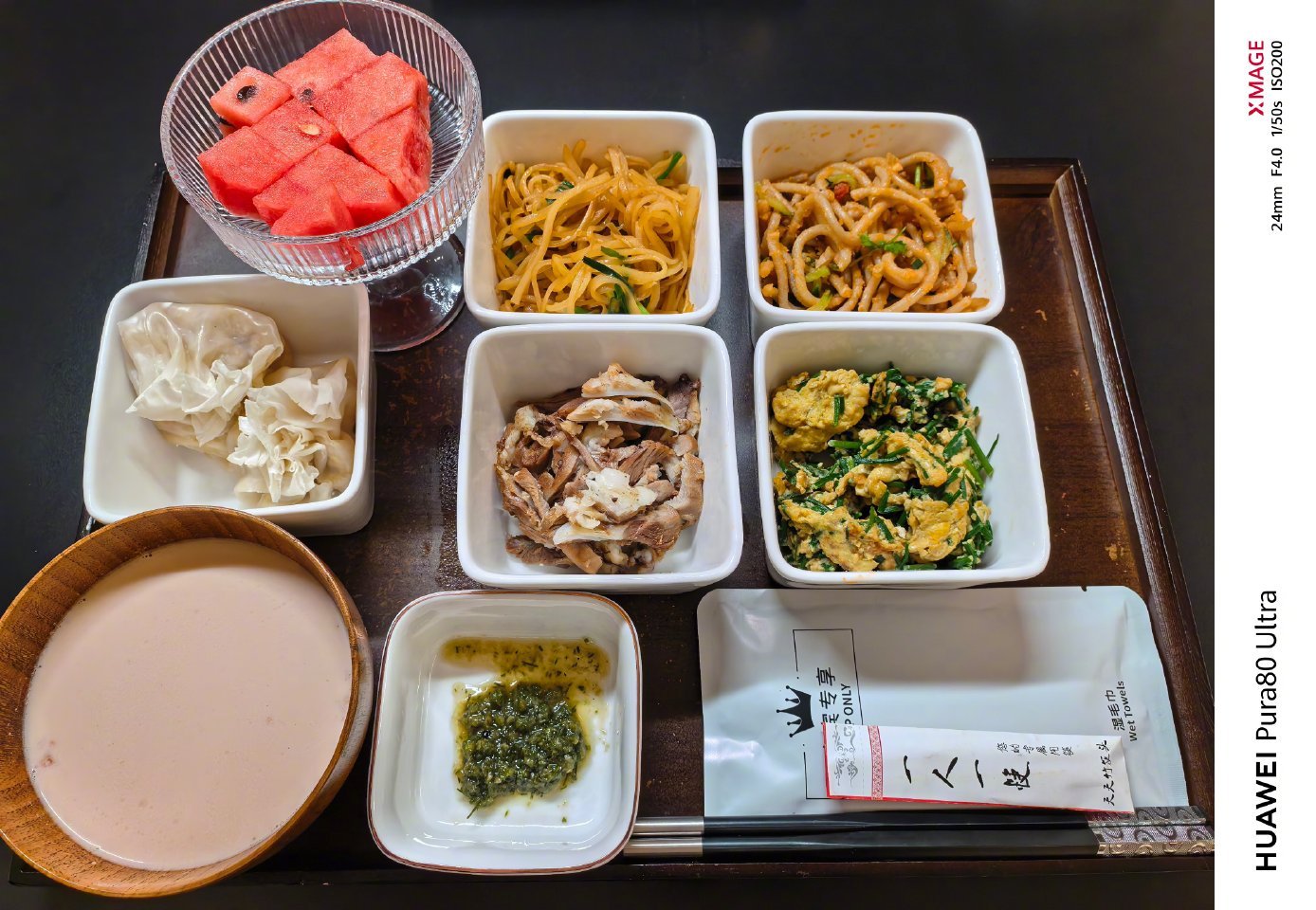 最近鸿蒙大酒店火了！鸿蒙的这个用餐标准，你们觉得怎么样[doge]我觉得看上去蛮