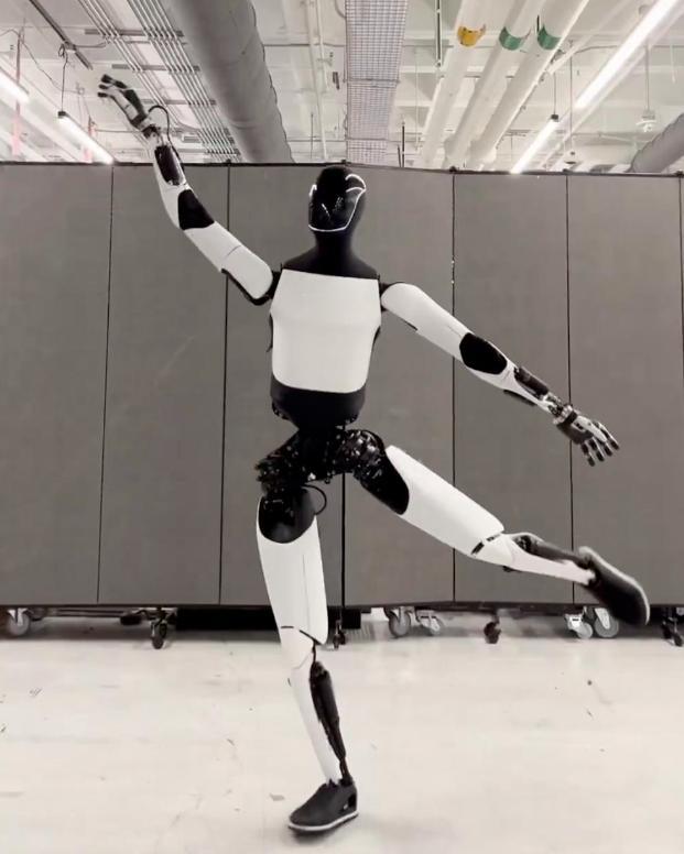 你买的机器人，竟是真人操控？！你敢信吗？花十几万买回家的“智能机器人”，背后