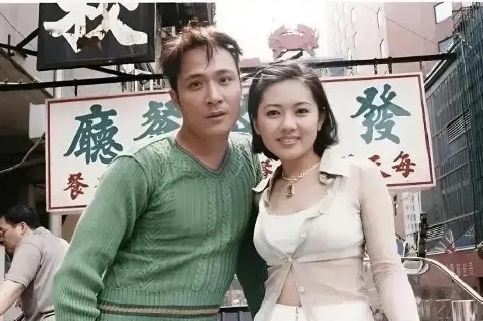 15岁拍三级片，50岁拿金马她靠一部《蜜桃成熟时》撕掉玉女标签，也把自己推