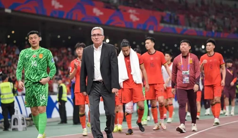 中国队5天后迎战印尼，五大利好三大利空消息已出！距离中国队与印尼队的关键