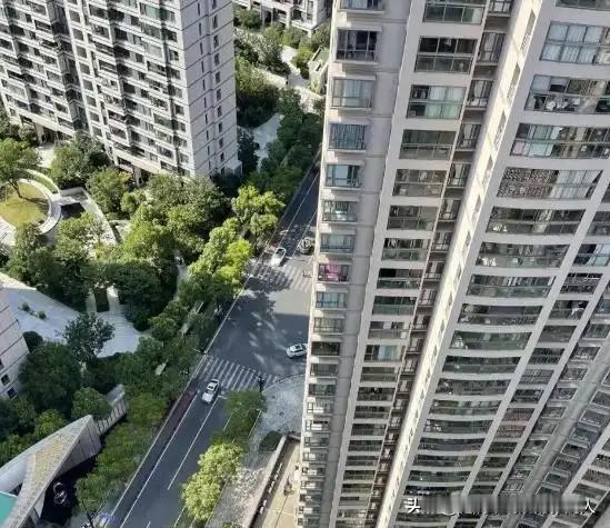 提前还了十八万房贷，我却后悔了！2020年买房时，5.8%的房贷利率让我头皮发