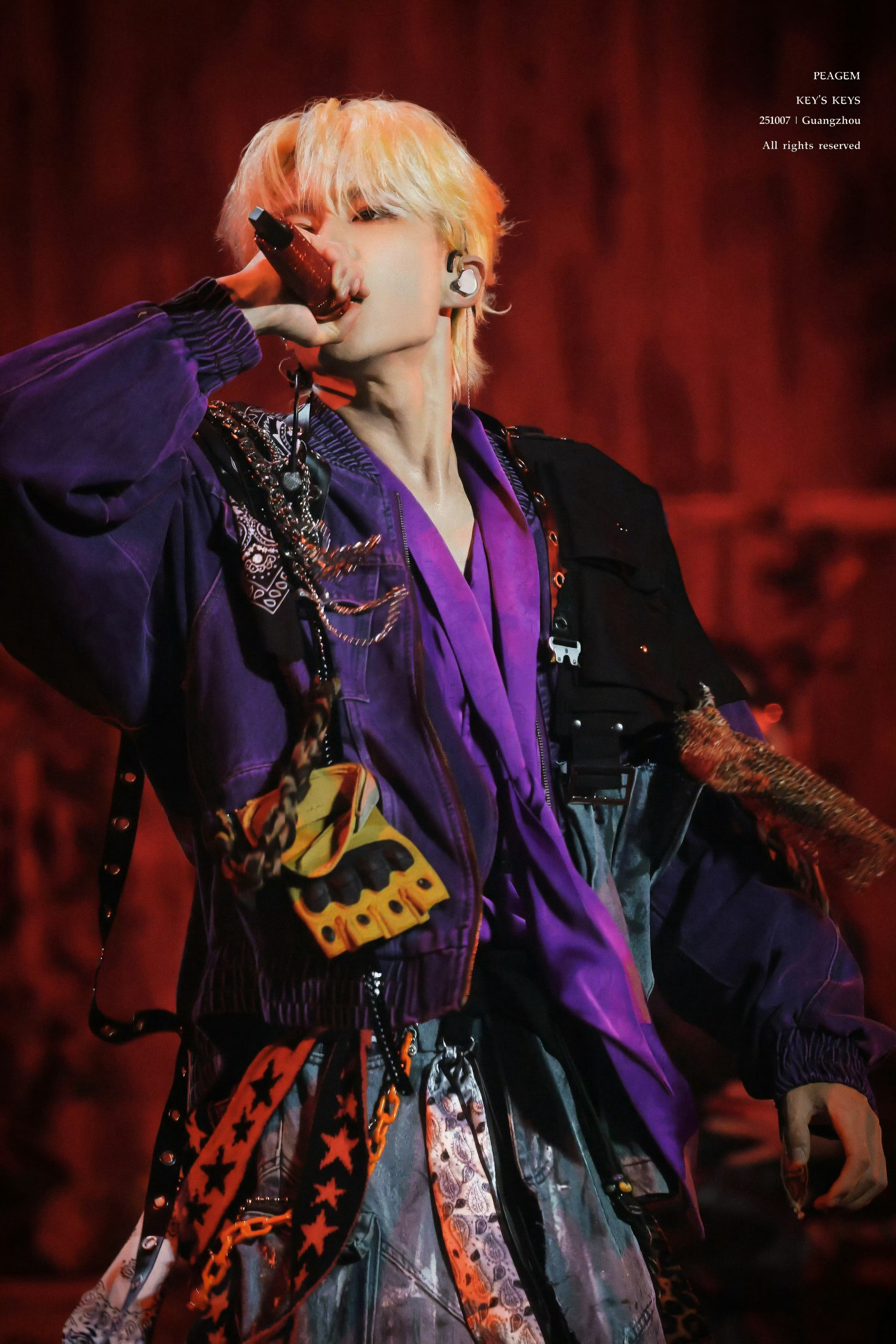 💜只要去爱就对了，爱本就是没有缘由的。一直以来都如此！