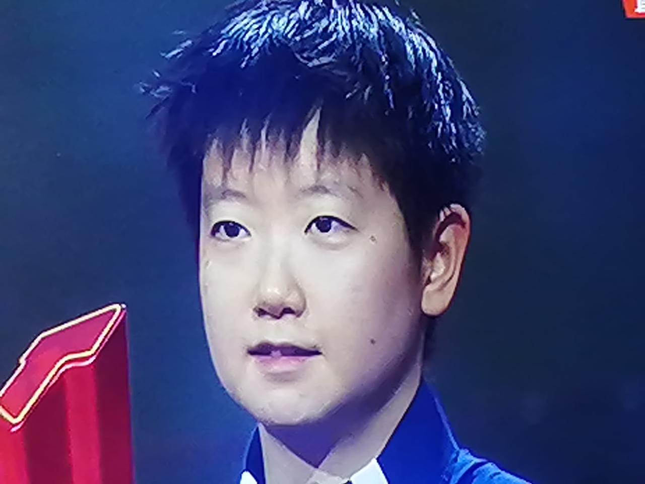 不查不知道。孙颖莎的WTT五冠王三次对手居然都是王曼昱。2023年新加坡大满