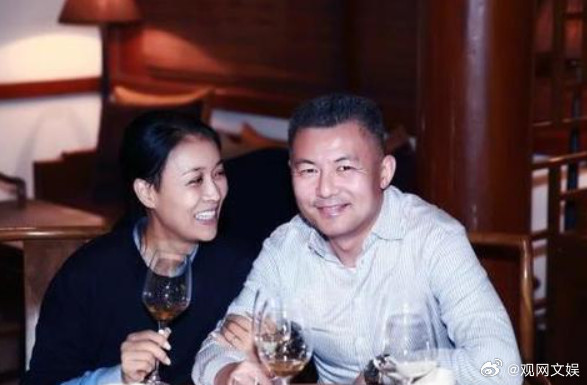 那英老公回应那英老公回应称出轨传闻纯属谣言10日，曝那英老公出轨引发热议。据新