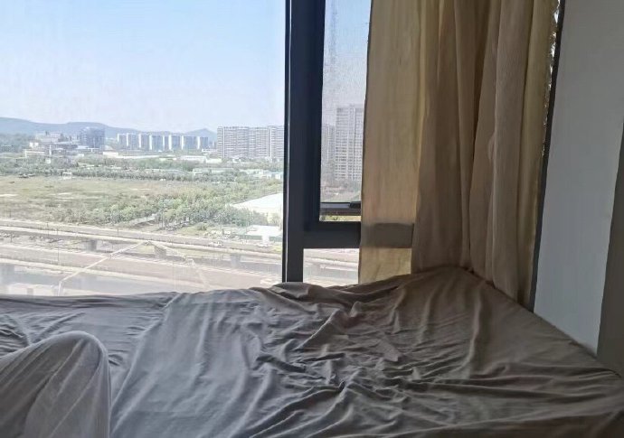 房东不让睡飘窗怎么办？