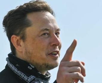 马斯克罕见发声：“美国唯一的出路，是靠人工智能和机器人！”更让人不寒而栗的是——