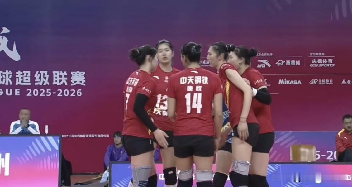 江苏女排今天在吴梦洁带领下，表现非常惊艳！感觉像是全运会决赛的历史重演一样，倪非