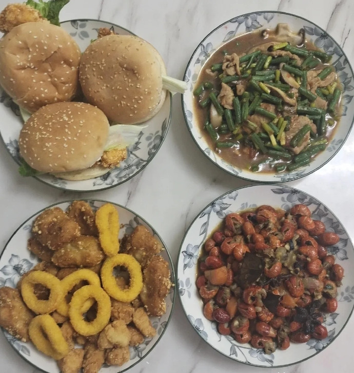 我朋友离婚两年后，去年顶不住父母和哥嫂的压力，终于再婚了，结果找的这个男人家境普
