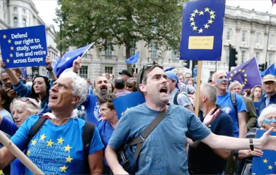 英国现在也算是自食其果了，十年前拍板脱欧时，或许没料到这场号称“夺回自主权”的抉