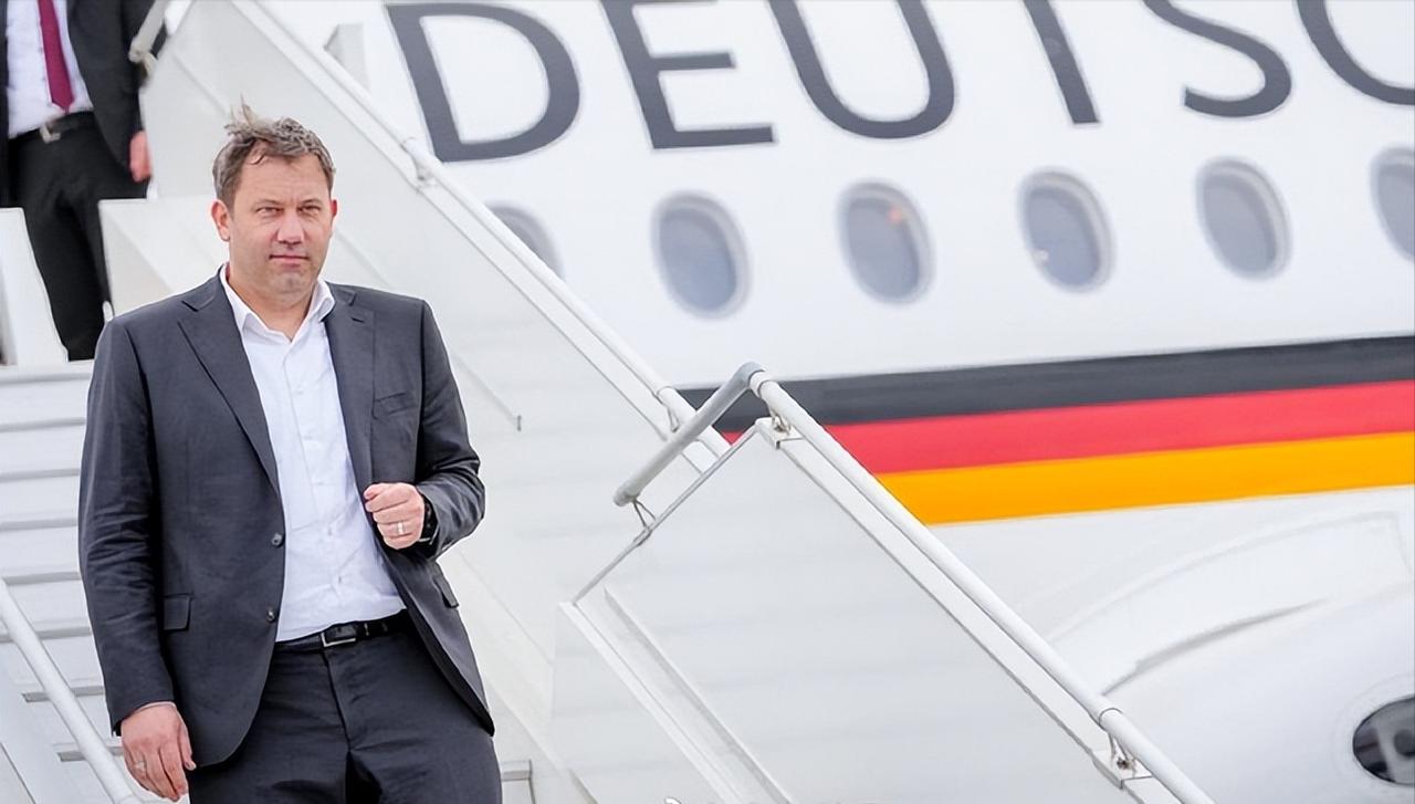 中美初步达成贸易协议，德国立即变脸了！！ 要说最近国际新闻里什么最有看头，非