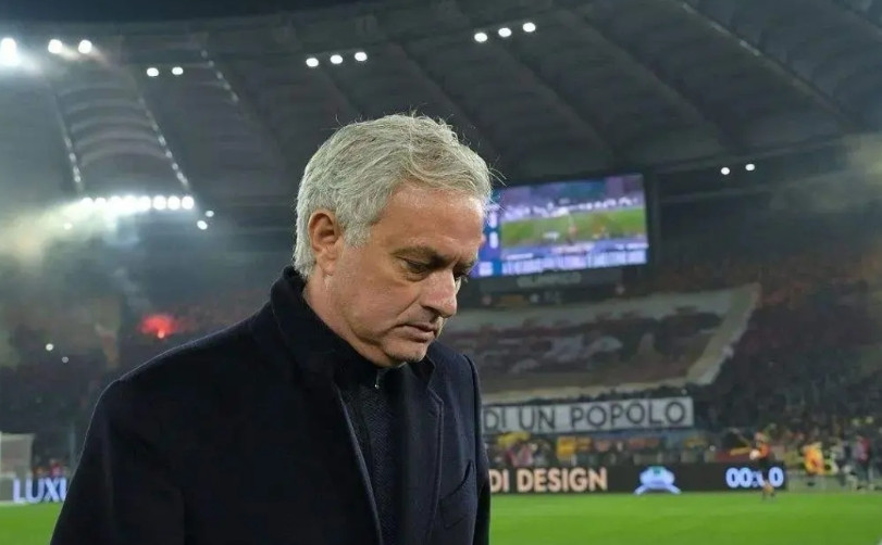 穆里尼奥生日不快乐！本菲卡4比0击败阿马多之星，葡超联赛继续不败，但是距离榜首