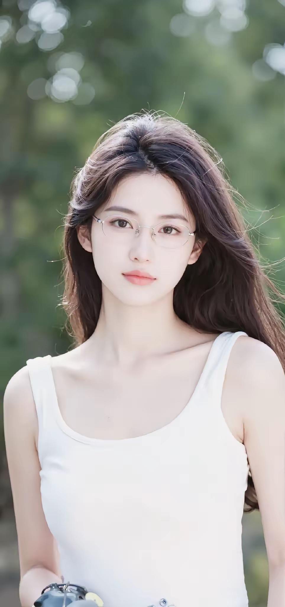 休息的本质是什么？是让身体动起来，大脑停下来，但是你一直在做反的！