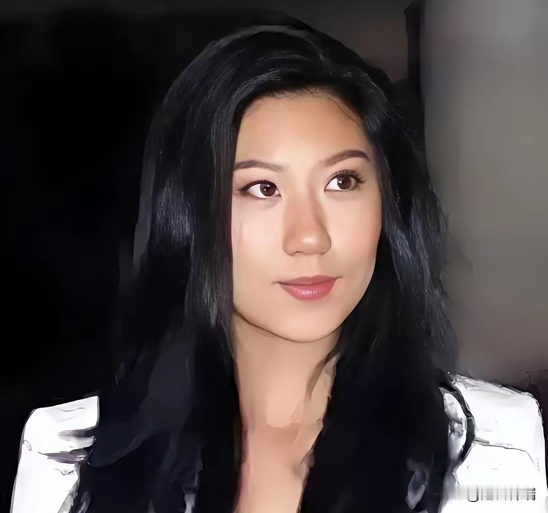 41岁河南女子曾与89岁谢贤相恋12年，未拿2000万分手费，相亲屡被拒：男方怕