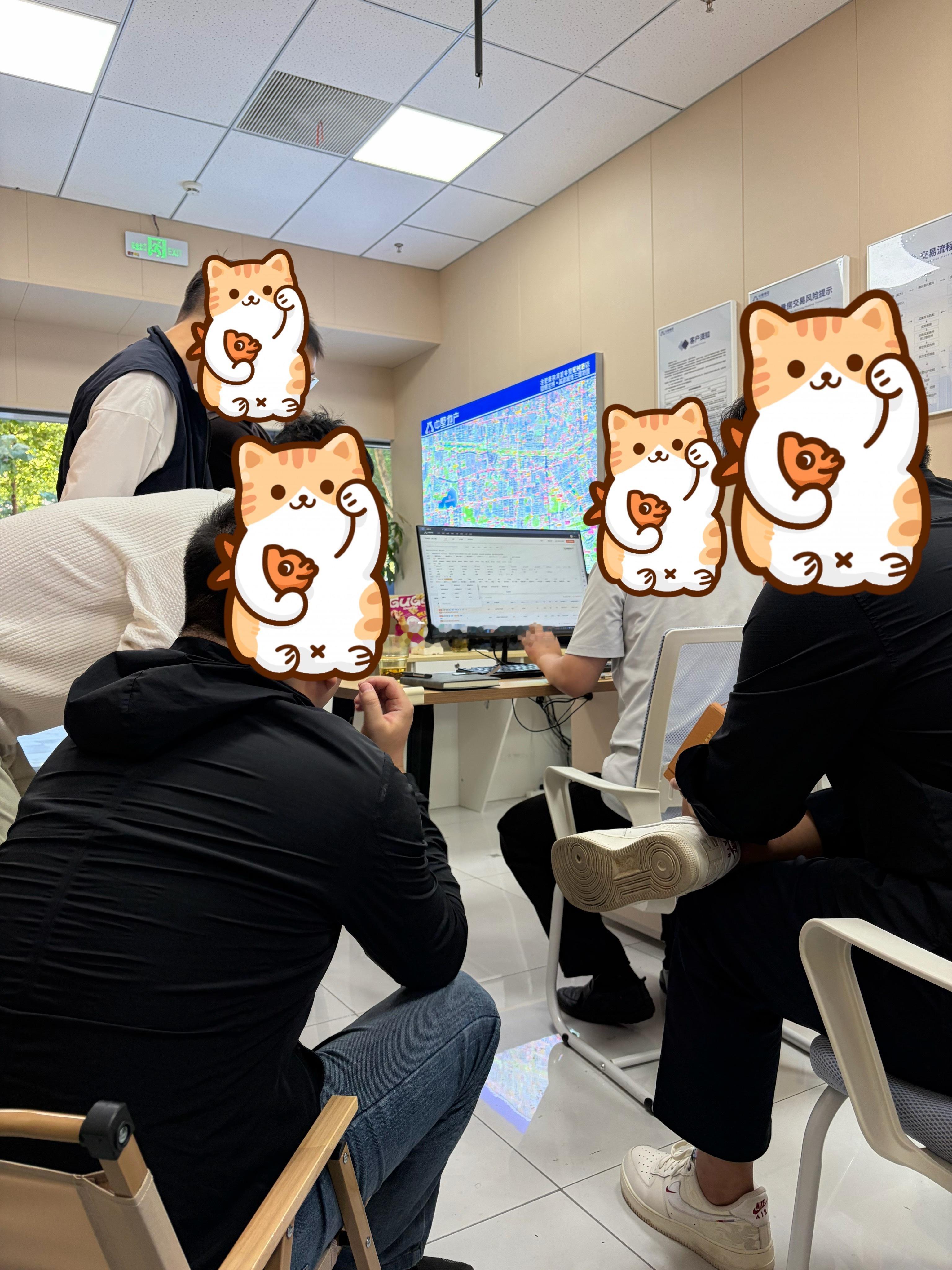 二手房平台培训，这一批貌似都是主播转战门店。[捂脸哭]房地产合肥身边事合肥楼市合肥