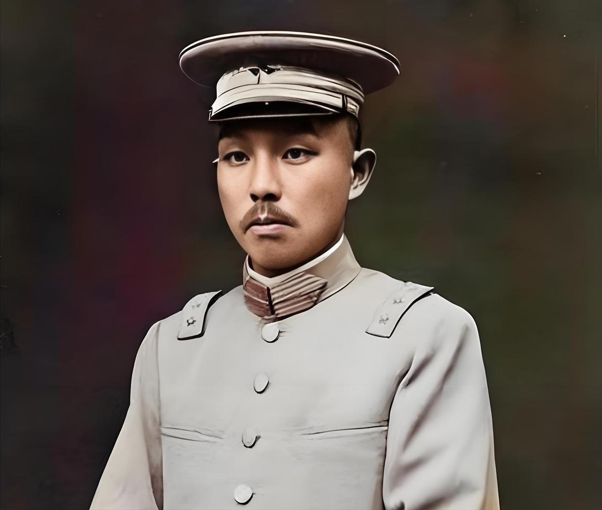 1949年重庆解放前夕，蒋介石下达毁灭性毁城命令，企图炸毁这座西南最大的工商重