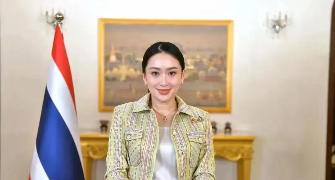佩通坦8月4日昨天表示，她找不到辞职的理由，这是洪森没有想到的结果！据媒体报道