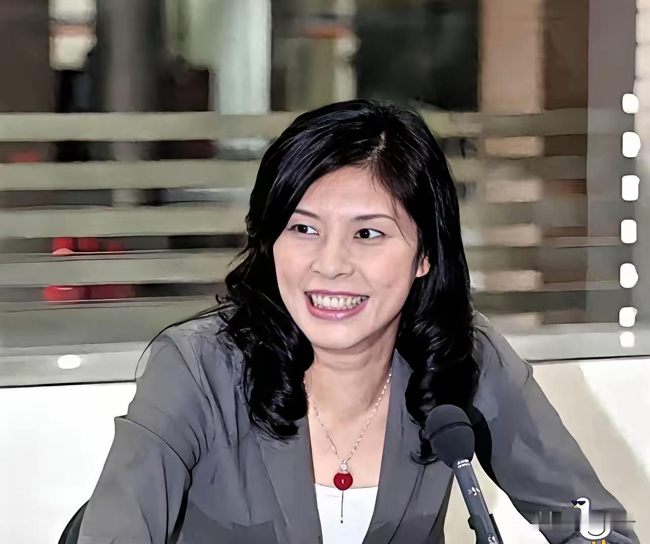 全员避嫌！郑丽文成国民党“瘟神”，一张竞选海报撕开蓝营虚伪遮羞布近期国民党