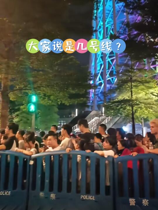 在广州地铁挤成压缩饼干，看得出哪条线吗？