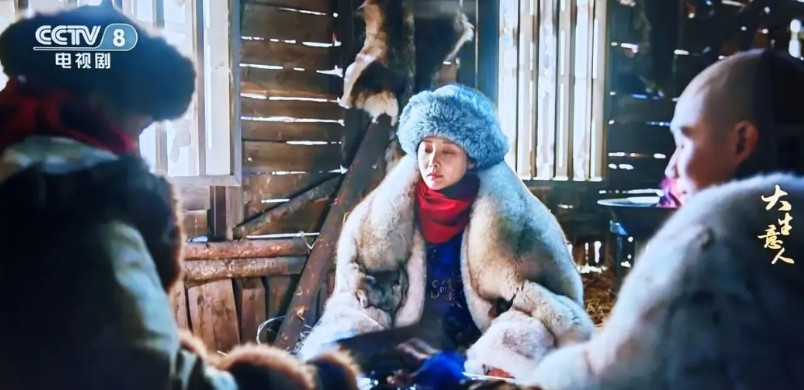 如此夸张的裘皮从何而来？央视新播电视剧《大生意人》，情节夸张，场面虚浮且先不论