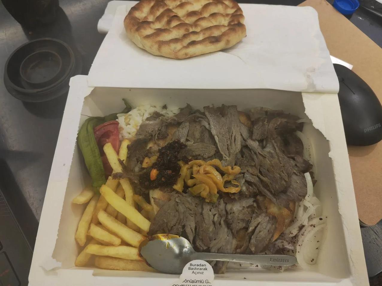 最近在土耳其出差呢，来说说我的几点感受吧！以下观点仅仅是我的体会：1、土耳其经