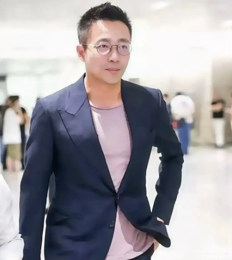 这下出名了不仅是北京，全国人民都知道了法院判决书下来了。大S的遗产分配确
