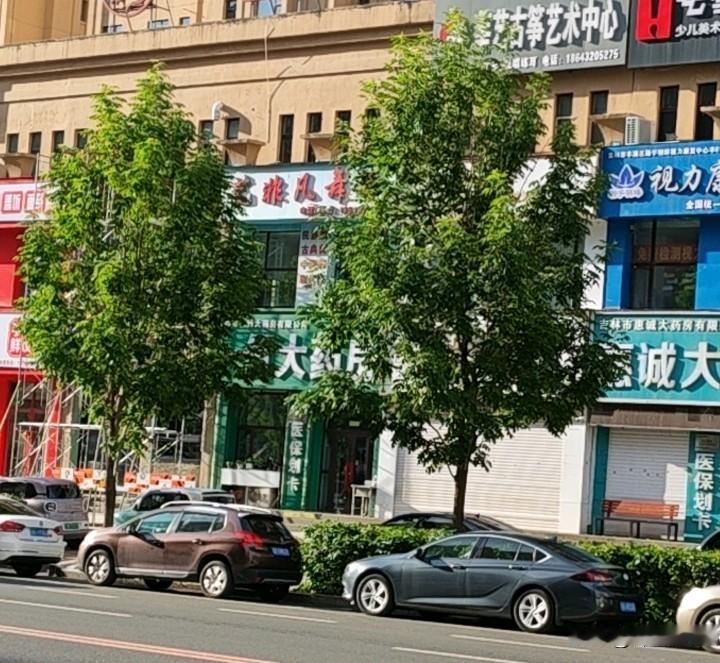 人世间有些玄学：信不信随心1、梦见花开莫迟疑，低谷散尽，喜事马上登门2