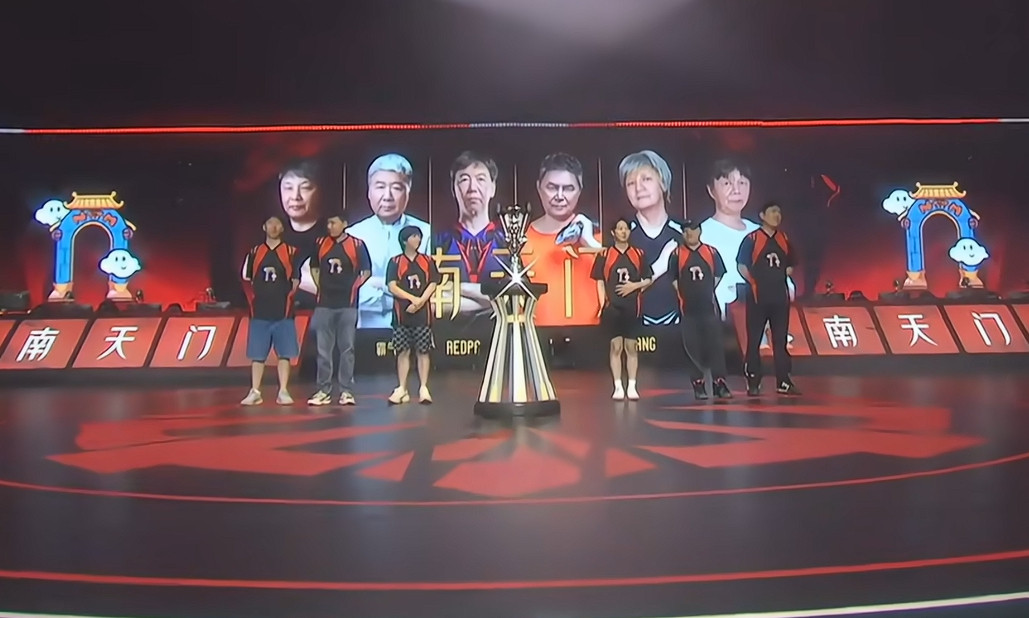 之前超哥爆新一届老头杯会在年底进行，但这几天OB几雄在解说PGL时聊到这个话题枫