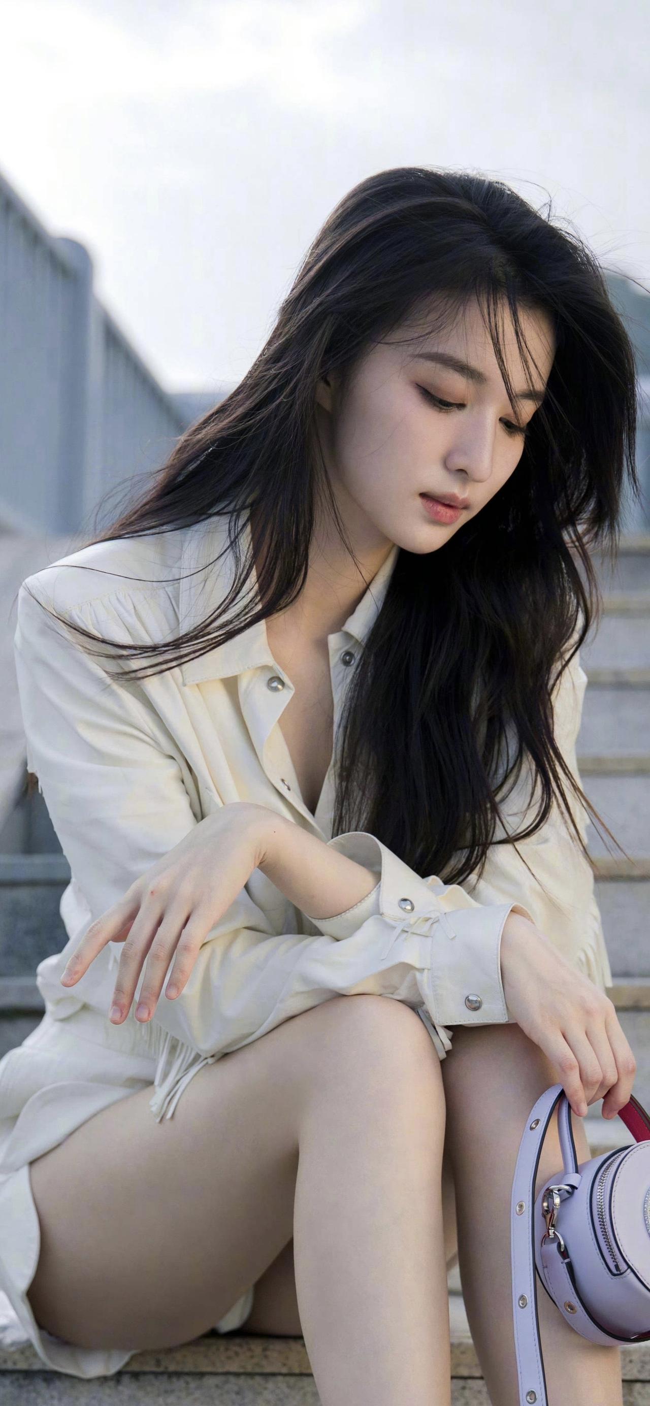 美女壁纸-第6096期-王楚然