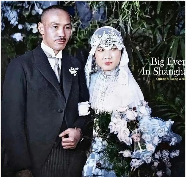 宋美龄的晚年习惯有多特别？身边人回忆：灌肠通便、报纸画眉、骨头只啃肉不吃据传记