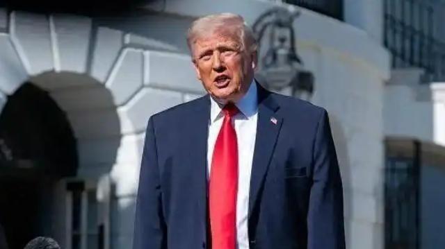 伊朗外长曾抛出一个惊天警告，真正想把美国拖入战争泥潭的根本不是伊朗，而是藏在背后