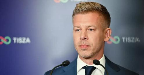 匈牙利民众想追求一个完美的世界，那就一定会被颜色革命所套路欧尔班这个成熟的外交