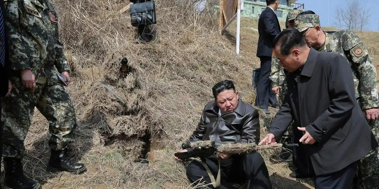 朝鲜军火援俄俄乌战局生变太可怕了！俄乌战场上，炮火连天