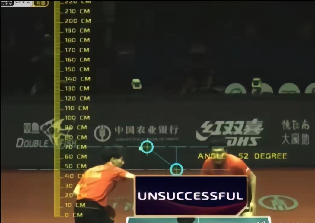 全运会乒乓球赛事中，河北17岁小将刘明鹤违规破世界纪录。在昨天的2025年第十