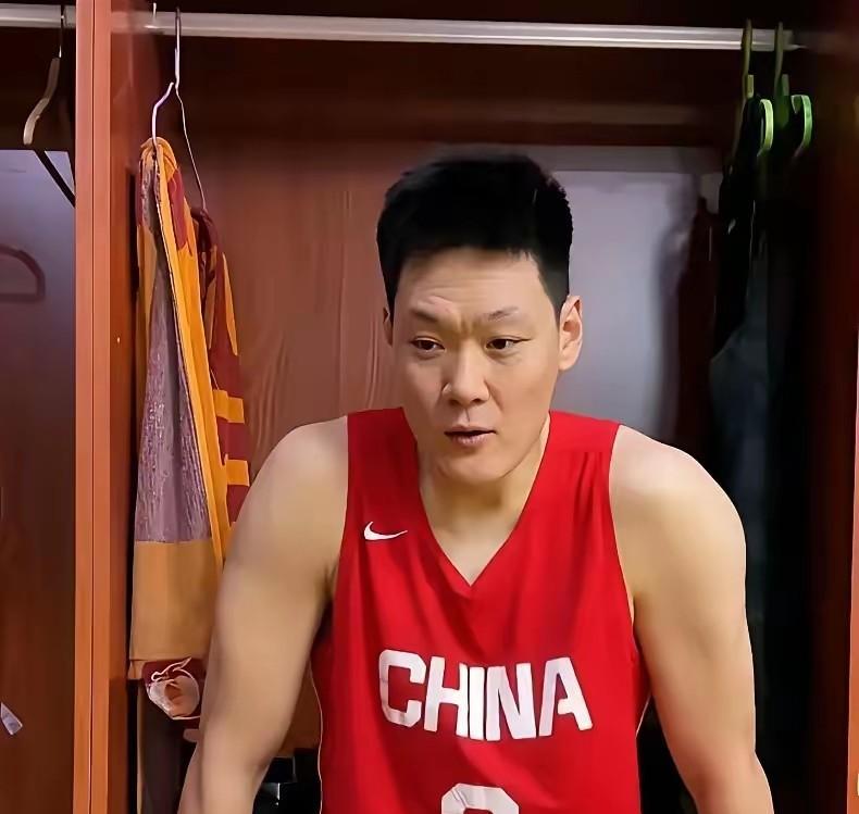 CBA闹他，新赛季很可能无力再充当