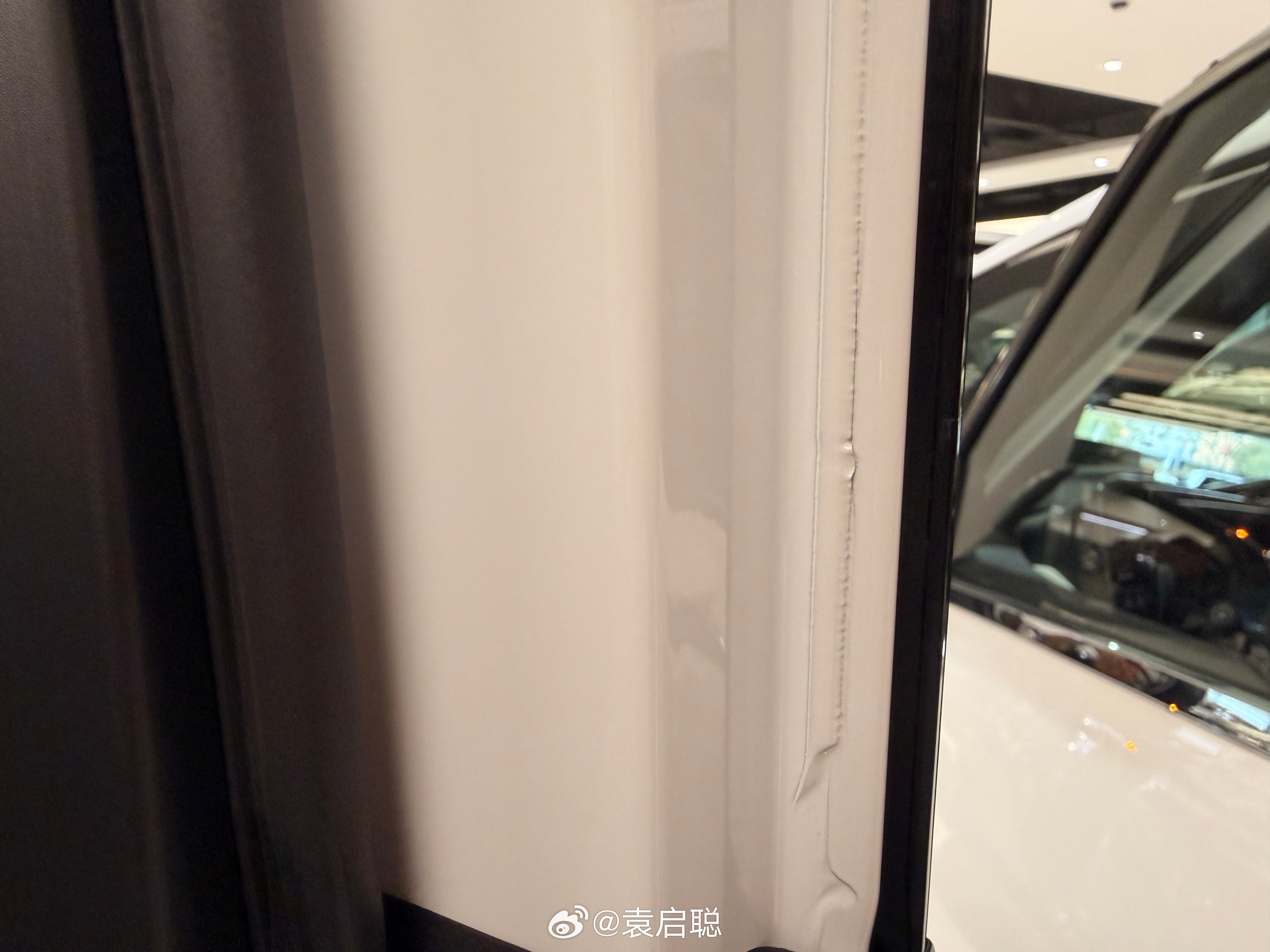 同一款车，同一个位置，都是进口车，就是换壳换标，1-2-3是丰田，4-5-6是雷