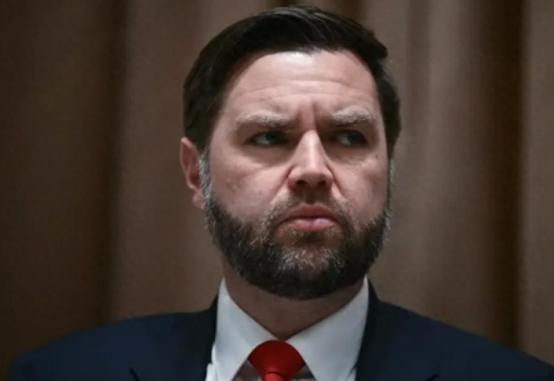 韩国给中国送大礼！特朗普惨被打脸，他是真没想到李在明胆这么大 最近国际上出了