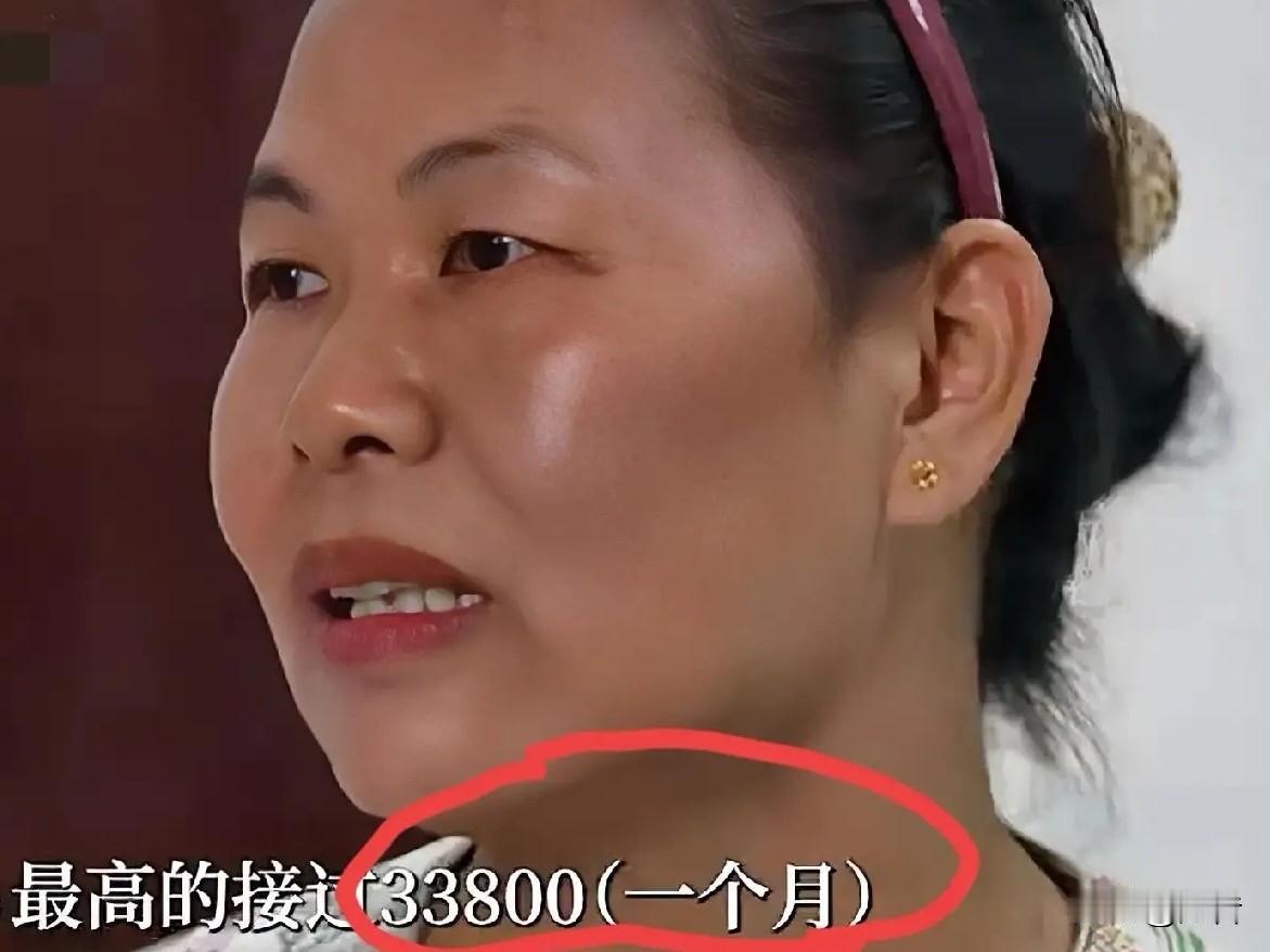 月嫂前景一片光明！随着人口老龄化和二胎政策放开，我国每年超1600万新生儿出