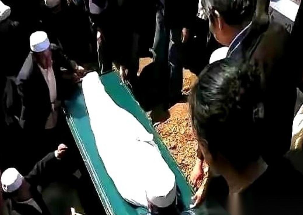 外籍人士想在中国土葬，这事儿能答应吗？最近网上一条求助消息直接炸了锅，浙江义