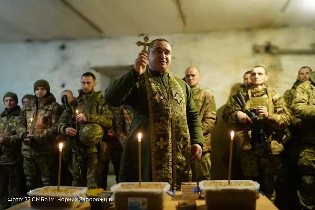 给北约一个血的教训！俄罗斯谢尔盖·利波沃伊少将承认，俄军战机前线投掷3吨级制导航