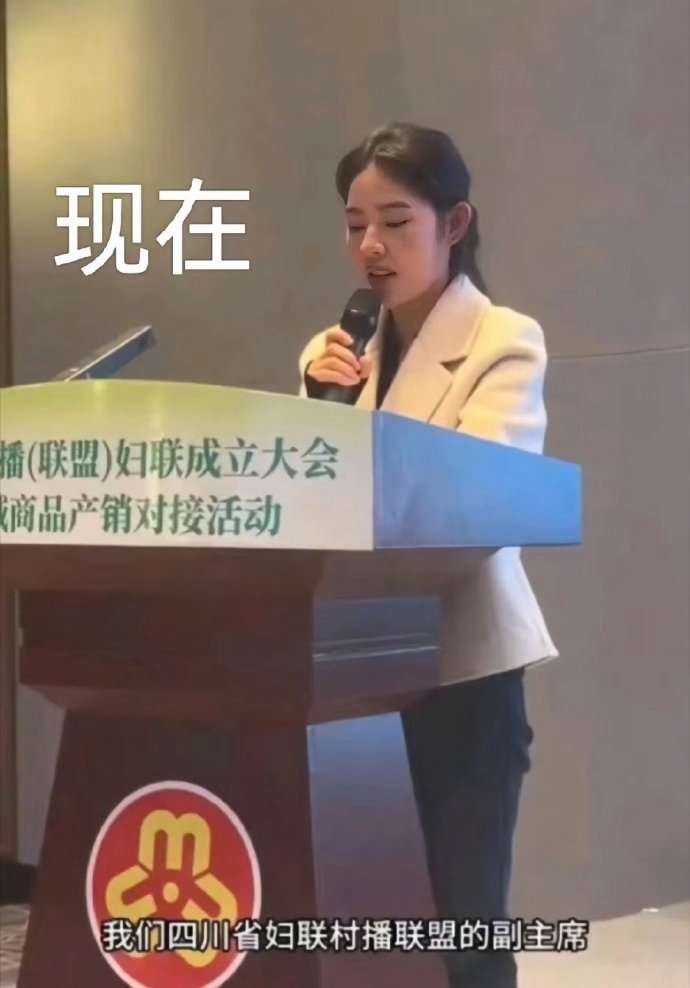 当年的深圳东门大貔貅转正了，可喜可贺
