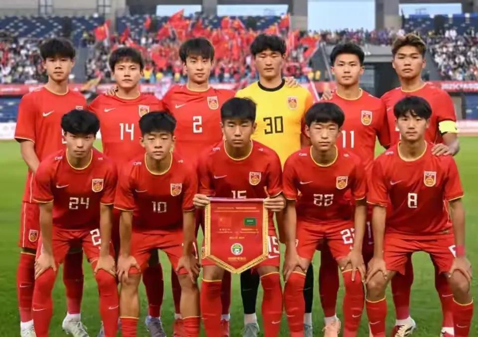 短短半年，U16国少阵容已面目全非，蒙太古杯时的核心阵容仅剩半数留存，大面积的人