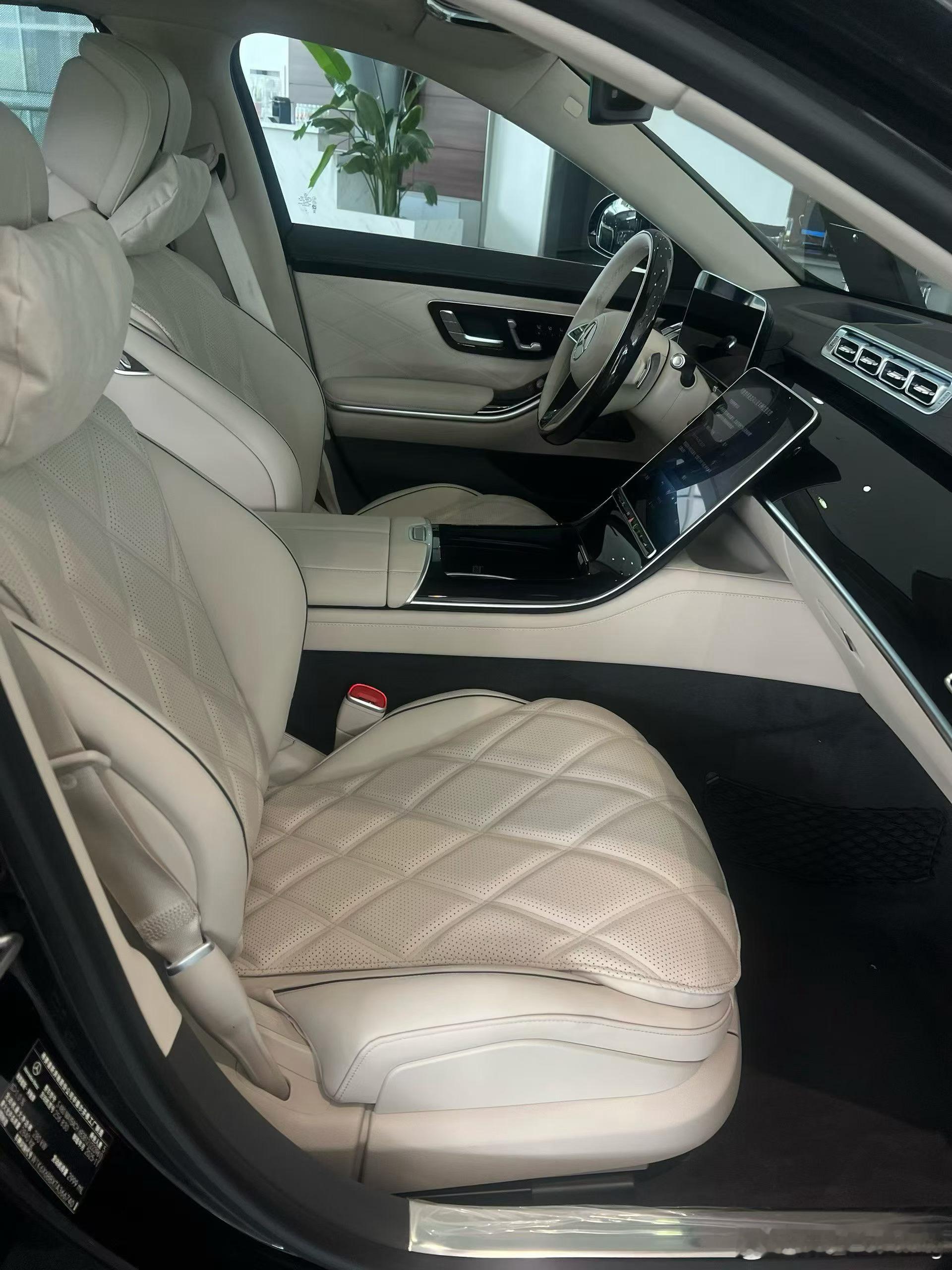 迈巴赫S480806版本今天全款裸车115.9万806056版臻藏版