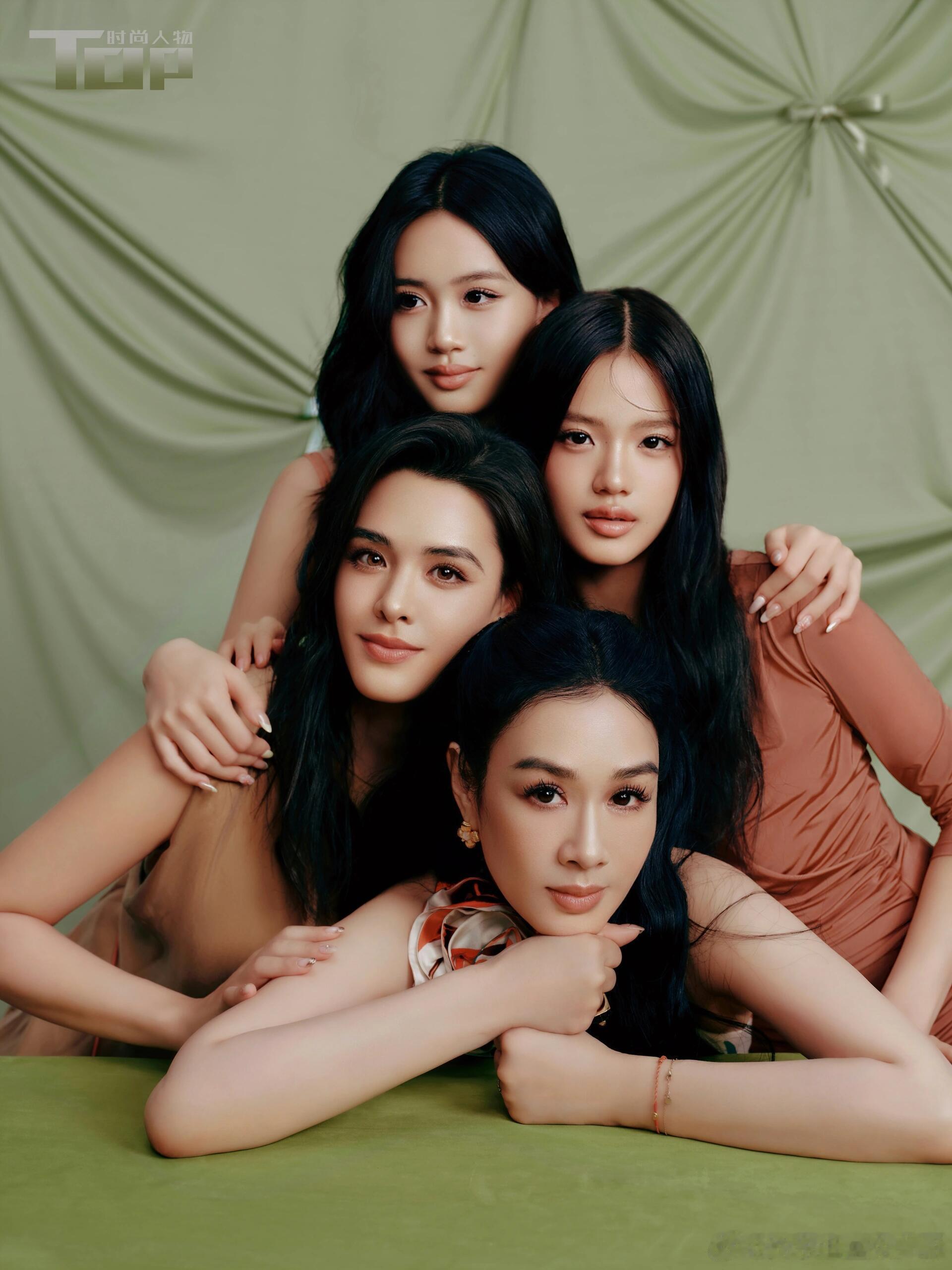 钟丽缇与三个女儿合拍大片钟丽缇带三个女儿拍杂志钟丽缇和三个女儿，这也太漂亮了！