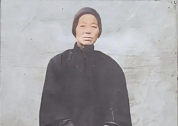 山东大户潘守廉偷偷给女仆买了宅院，谁料女仆竟改变了孩子命运。这事是济宁潘氏