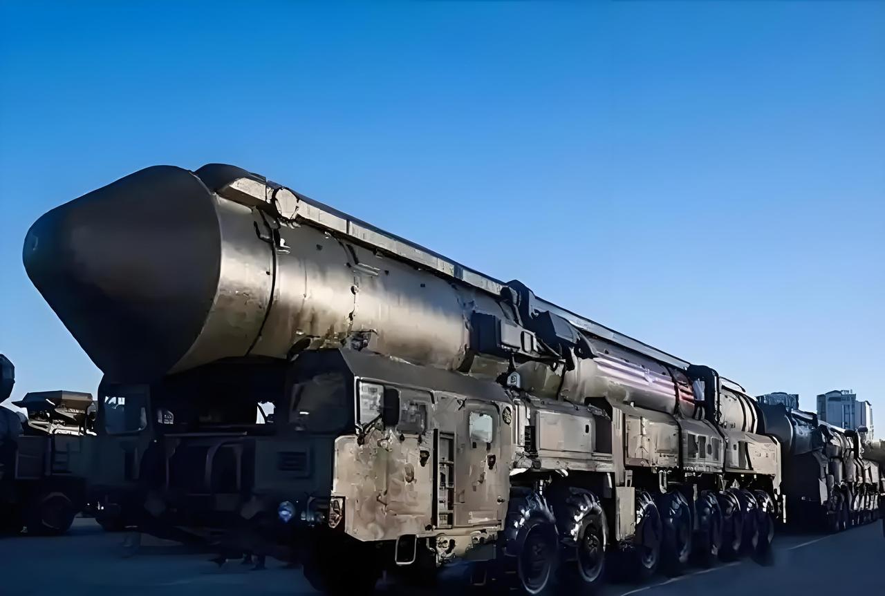 不要再被特朗普误导了,俄乌打的时间长根本不是因为俄罗斯实力弱。你想想俄罗斯拥有