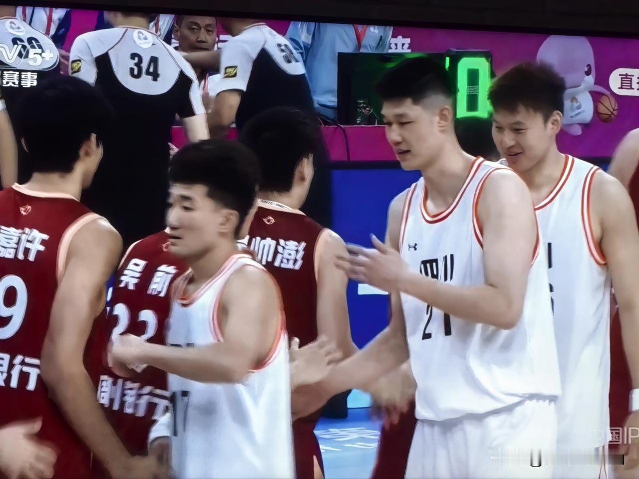 说什么有什么知道这么准，说四川夺冠好了本届全运会最大笑话就是四川2000多