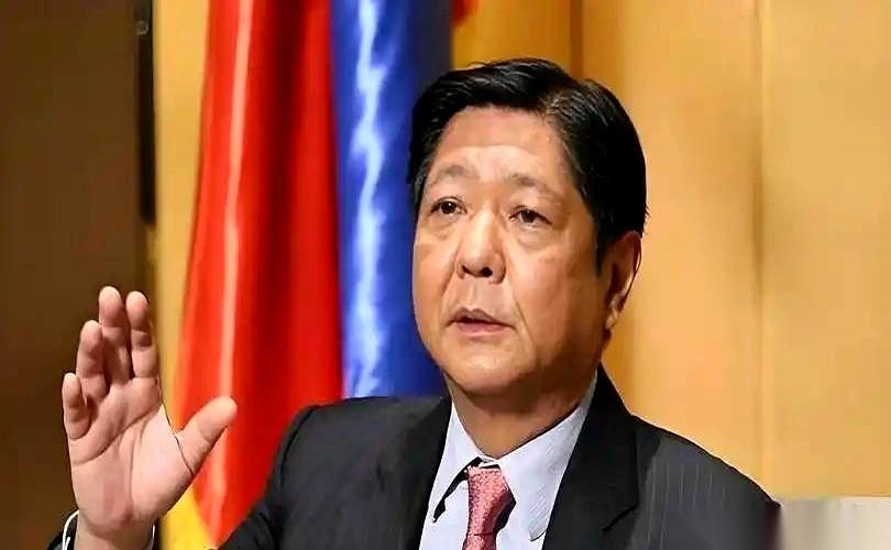 菲律宾驻华大使，最近提了个新词儿——“新平衡”。听着挺高级，拆开看就一句话：南