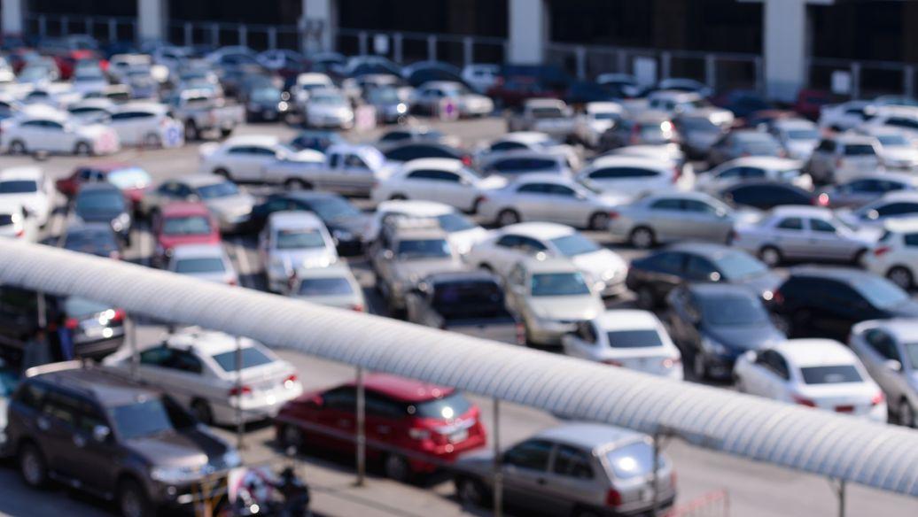 美汽车巨头破产！牵出华尔街黑幕，一场精心策划的骗局终被曝光2026年3月，