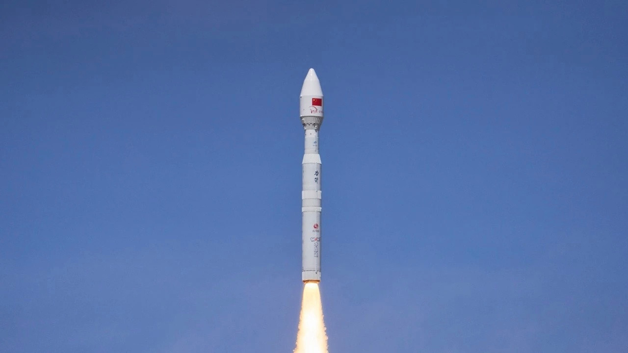 2026年4月14日12时03分，中科宇航力箭一号遥十二运载火箭·i自然号在东风