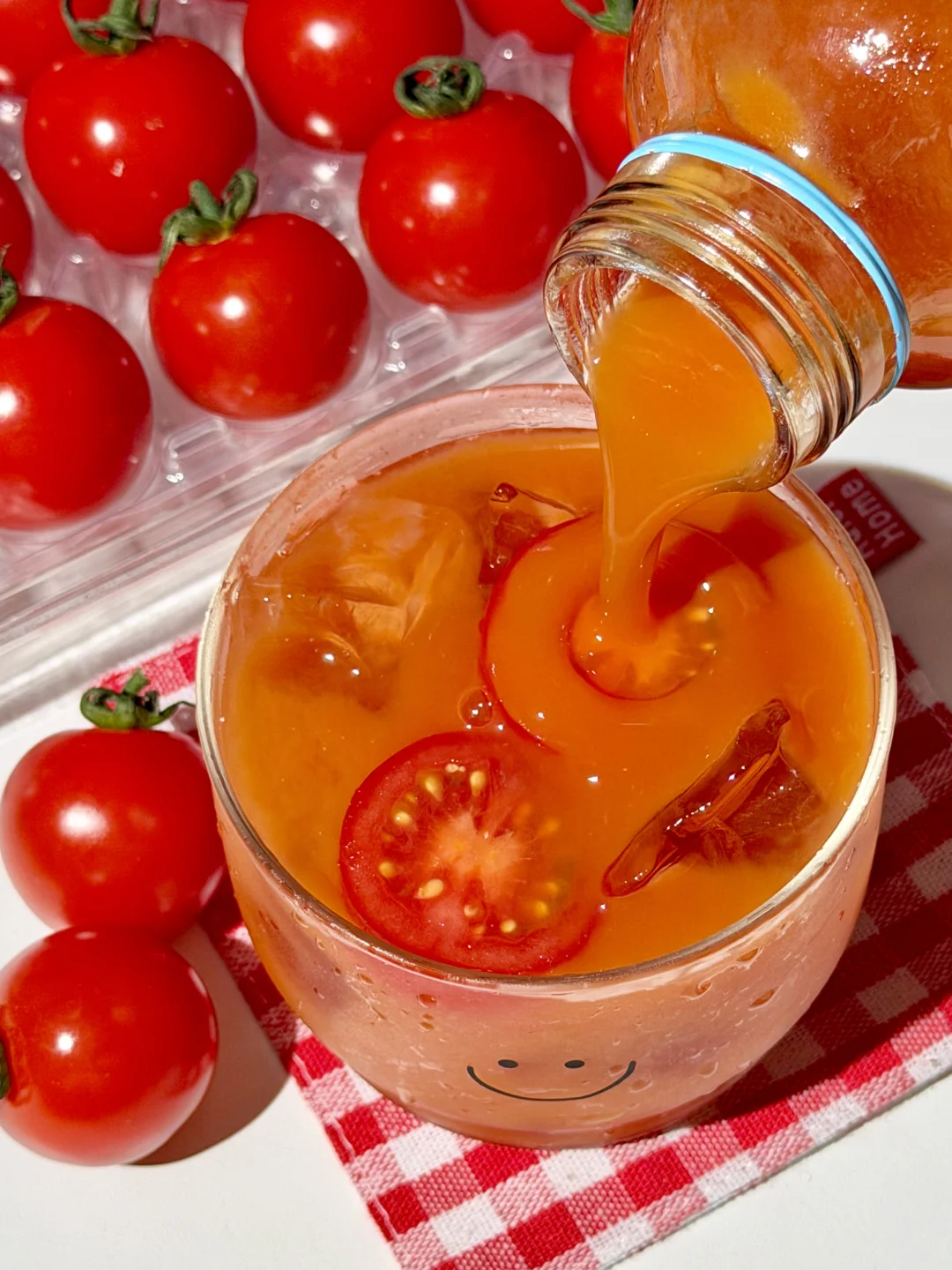 很想用震撼来形容这个番茄汁…好喝亖了！！！